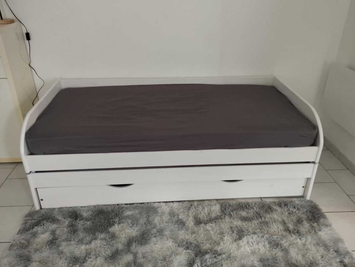 Charmant Studio Canape Lit Netflix Prime Video Dazn Wifi Le Havre Exterior foto